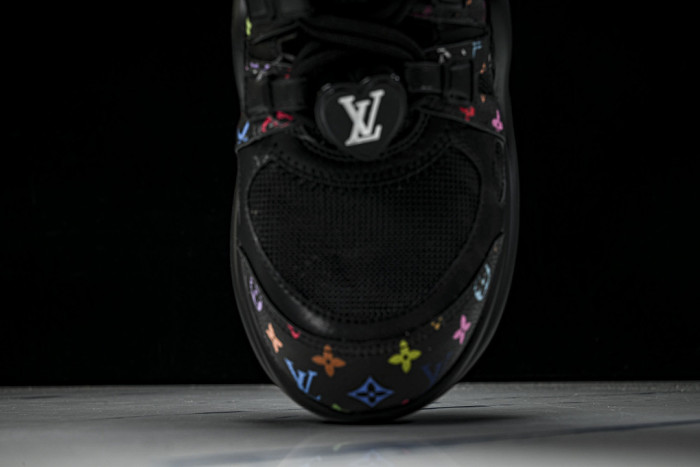 1V SHOES 1VS40