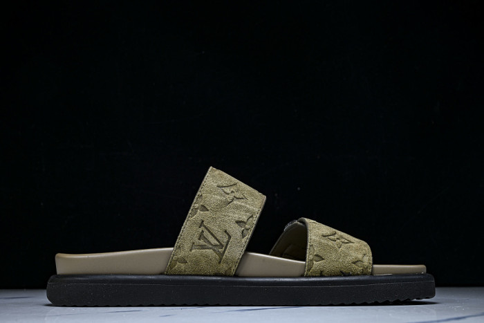 1*V SLIPPERS 11V0107-121