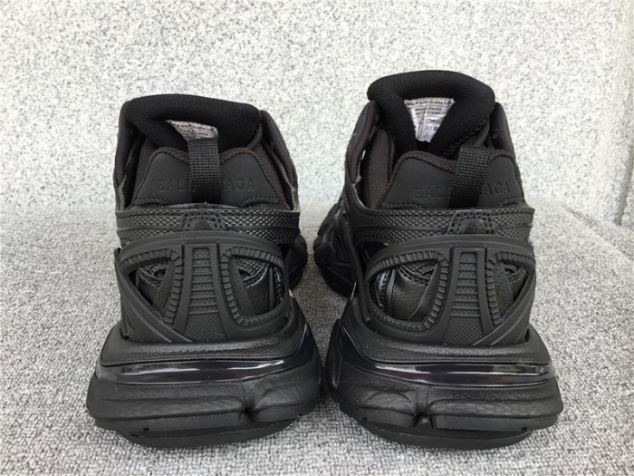 blcg track w2gn11000