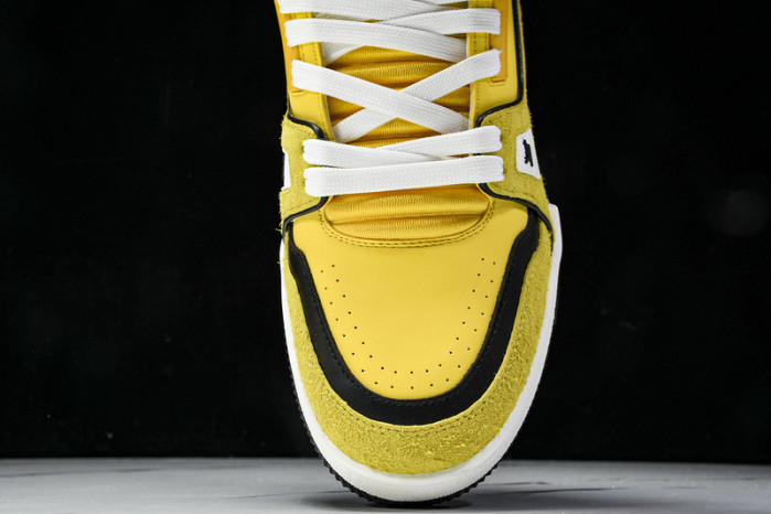 1V SNEAKERS 1V0425-180