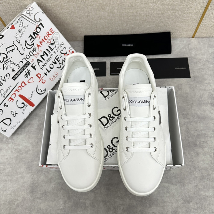 D.G. Sneakers DG210-224