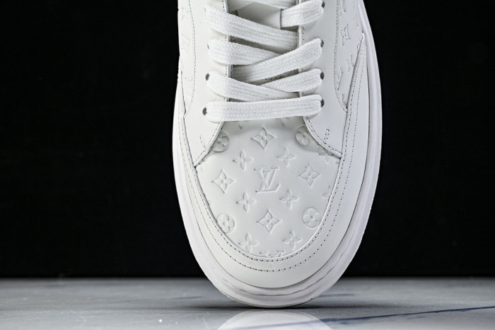 1V SHOES 1VS06