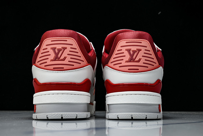 1V TRAINER 1V0425-547