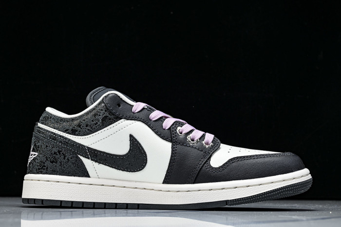 Air Jordan 1 Low SE 