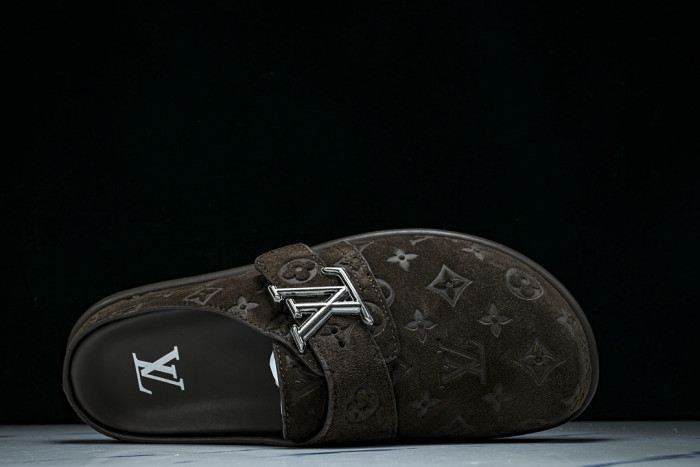 1*V SLIPPERS 11V0107-094