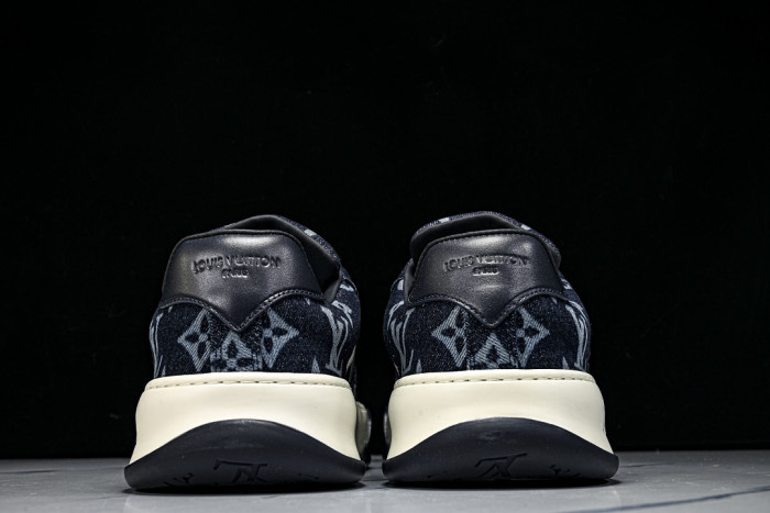 1V SHOES 1VS70