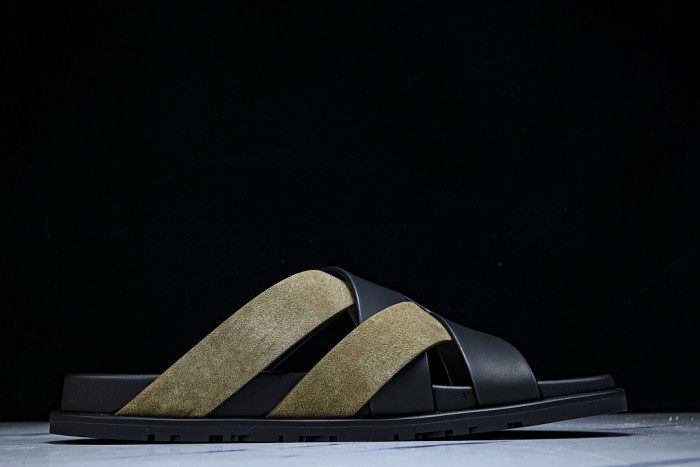 He*mes Slide CU526-2199