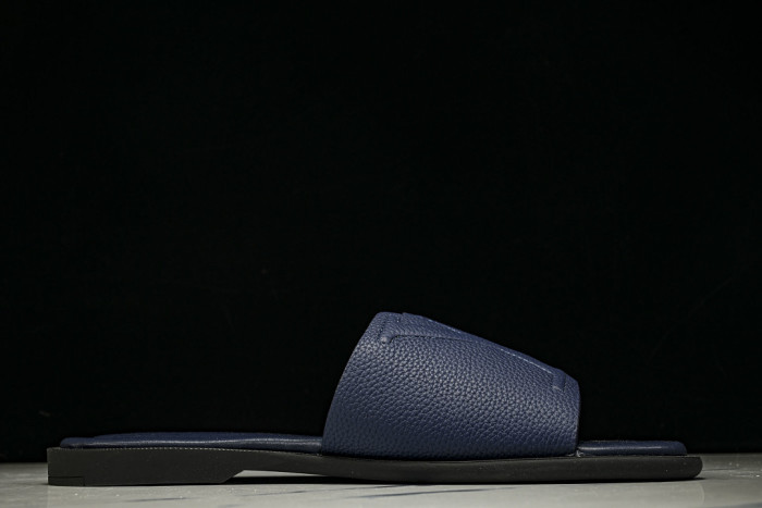 1*V SLIPPERS 11V0107-144