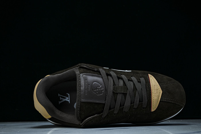 1V SHOES 1VS946