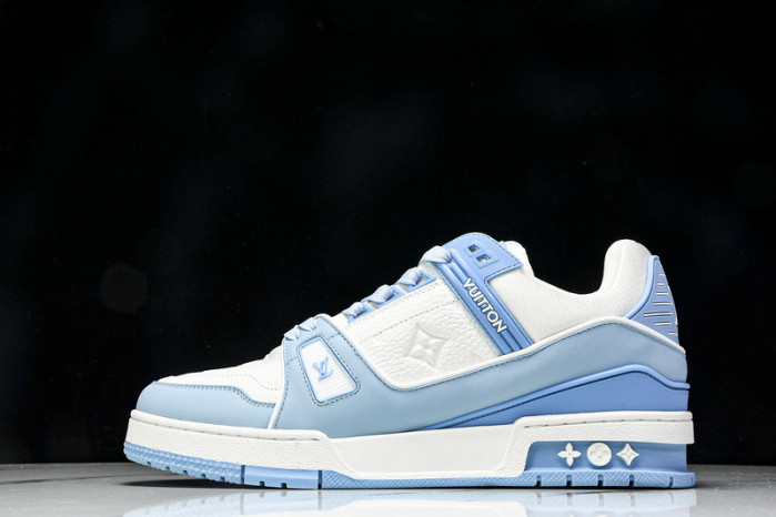 1V SNEAKERS 1V0425-187