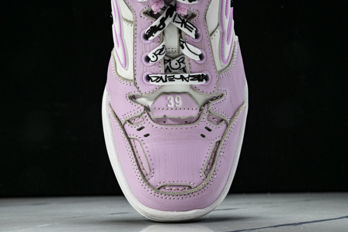 BLCG Sneaker 825418 WDWTS 1991