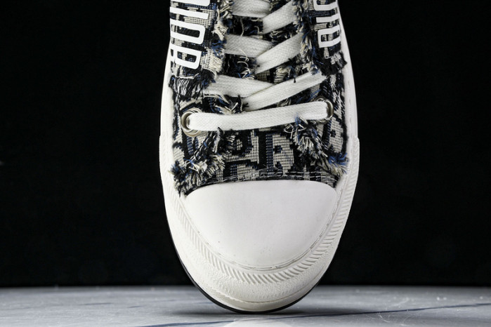 D10R Sneaker D896-175