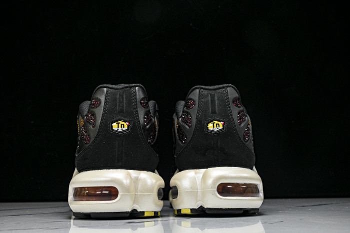 Nike Air Max Plus Swarovski Sunset FZ9042-001