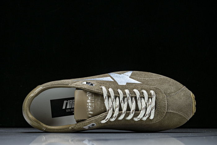 G01den G003e SNEAKERS GGS00002