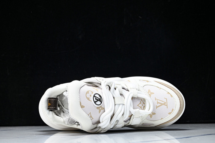 1V SHOES 1VS10