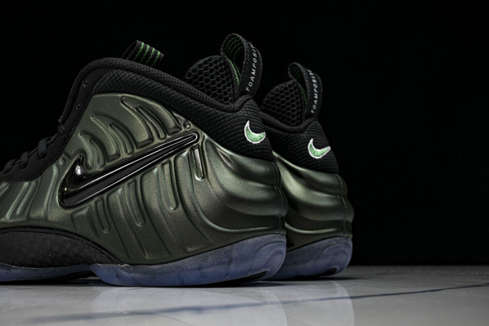 Nike Air Foamposite Pro Pine Green HF0794-300