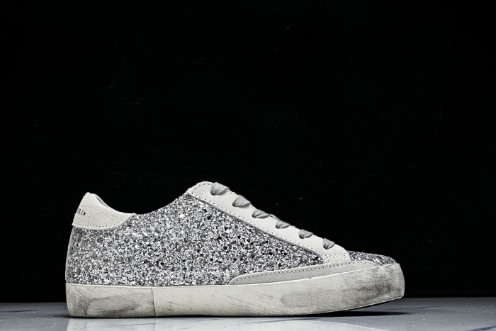 G01den G003e SNEAKERS GGS00043