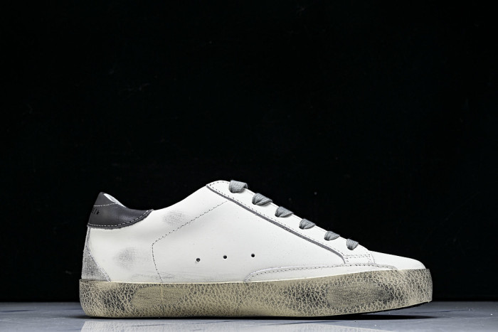 G01den G003e SNEAKERS GGS00045