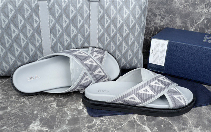 DIOR SLIPPERS