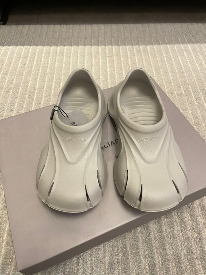 blcg mold closed rubber sandals bl56210