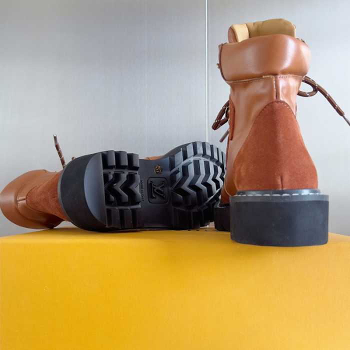 1V Boot SNEAKERS 1V0425-060