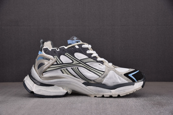 BLCG RUNNER SNEAKER W910