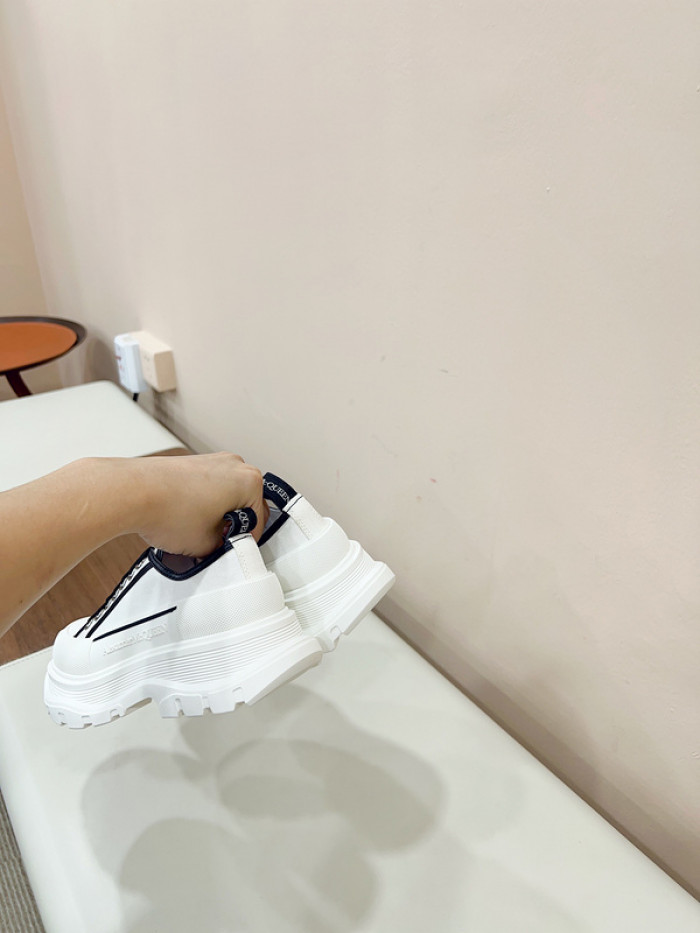 A1EXANDER M*QUEEN SNEAKERS WHGP7-107