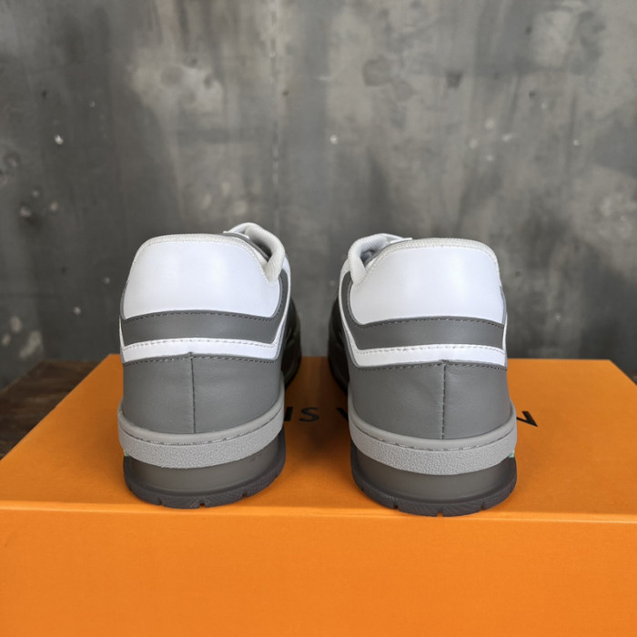 1V SNEAKERS 1V0425-203