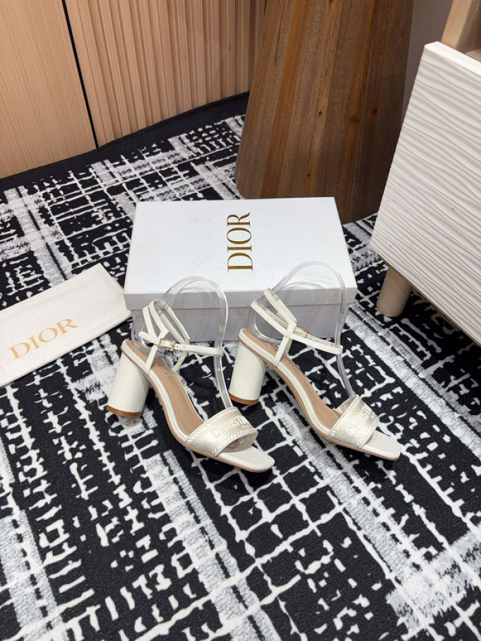 D10R SNEAKERS D896-128