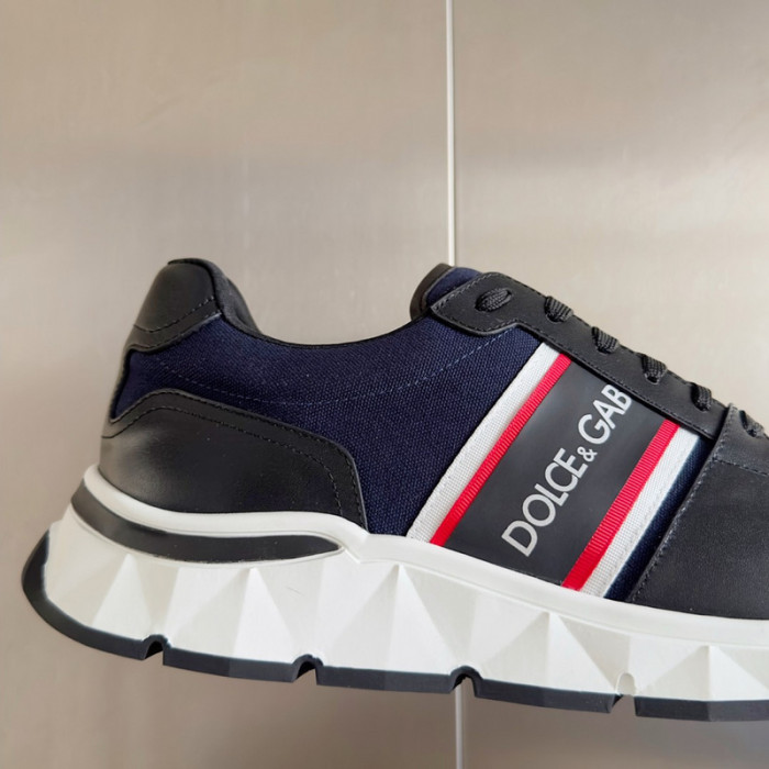 D.G. Sneakers DG210-197