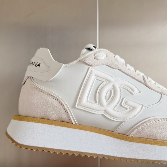 D.G. Sneakers DG210-235
