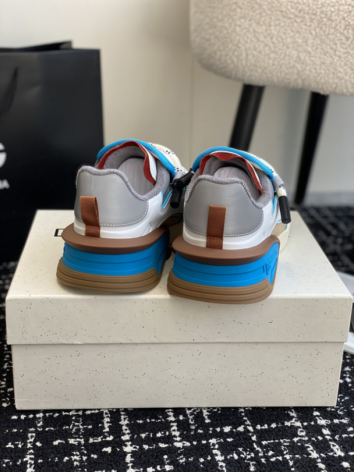 D.G. Sneakers DG210-237