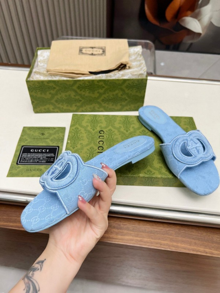 Gv*c SLIPPERS GU568-120