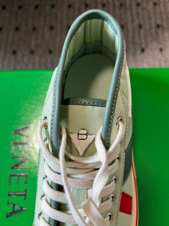 B0TTEGA Ven*ta SNEAKER BV582-103