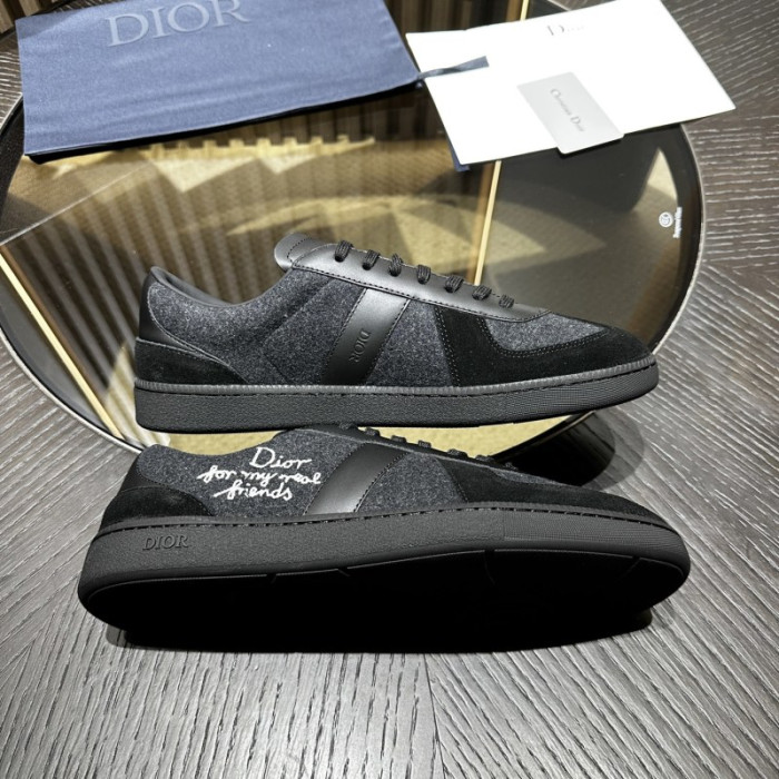 D10R SHOES B01 D896-186
