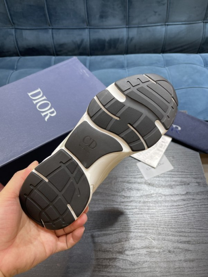 D10R B22 TRAINER SNEAKER DR258-0084