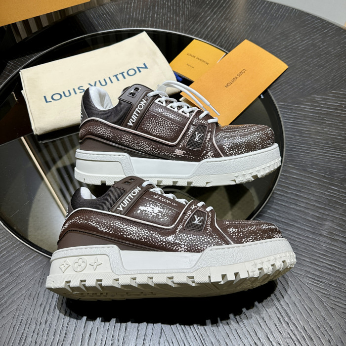 1V TRAINER 1V0425-650