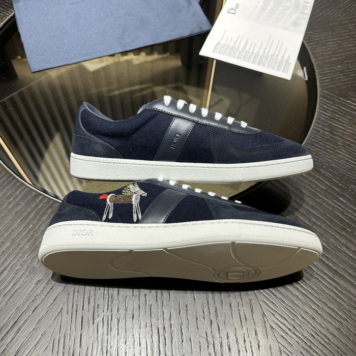 D10R SHOES B01 D896-196