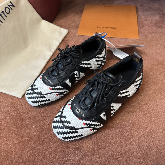 1V SHOES 1VS949