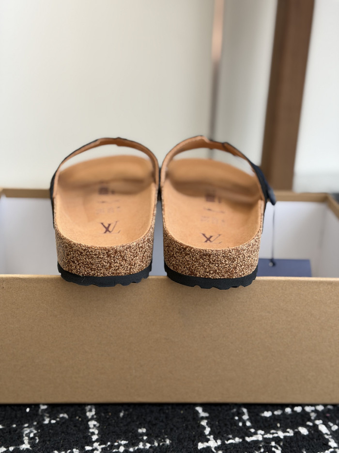 1*V SLIPPERS 11V0107-138