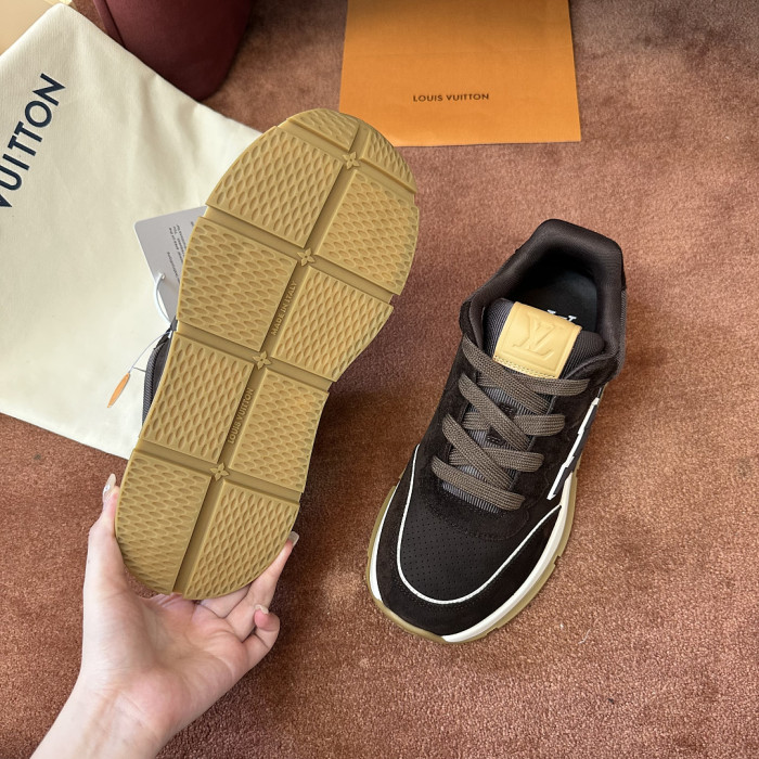 1V SHOES 1VS93