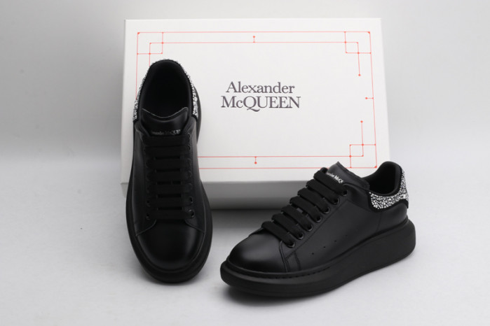 A1exa*der Mcqv*en SNEAKERS MC5563-022