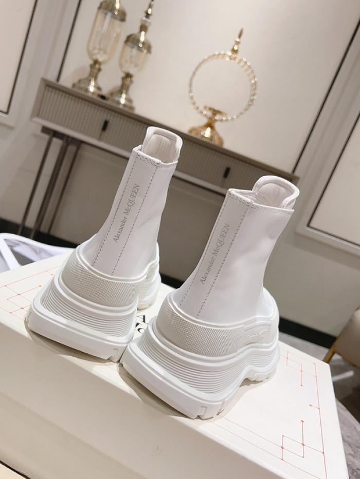 A1EXANDER M*QUEEN SNEAKERS WHGP7-136