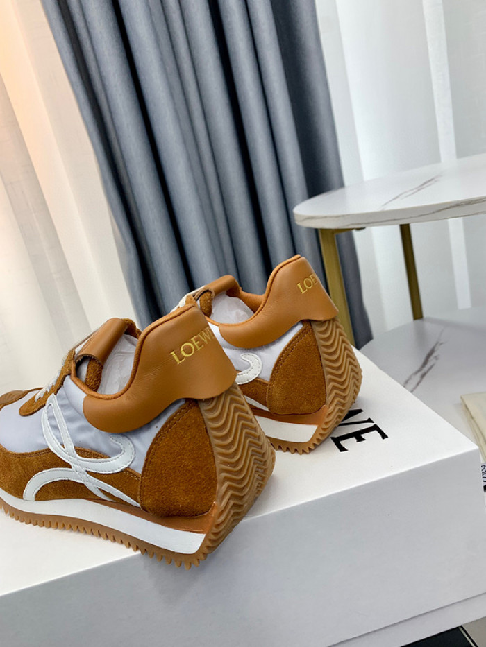 L0EWE SNEAKERS T0425-097