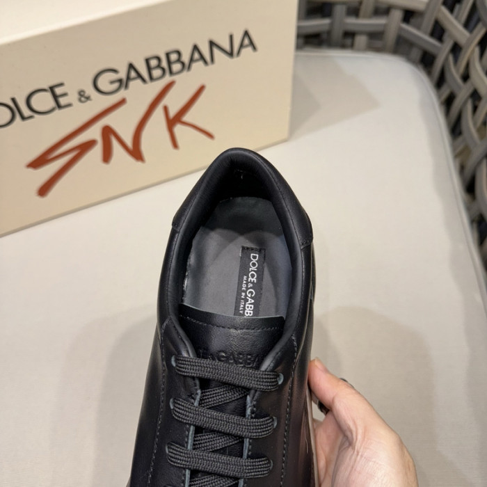 D.G. Sneakers DG210-183