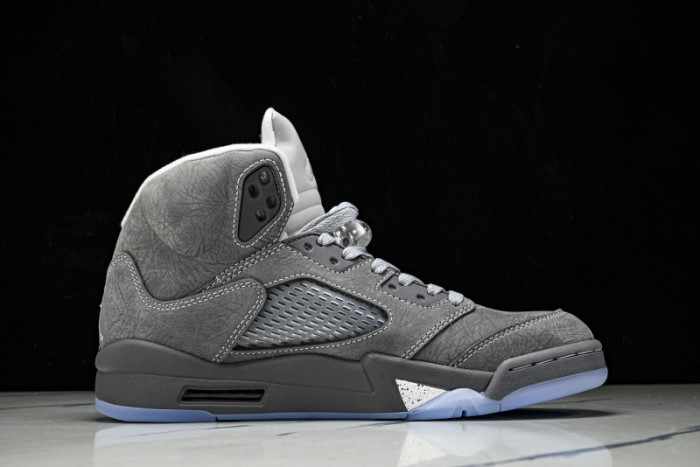 Air Jordan 5 Retro Wolf Grey DD0587-002