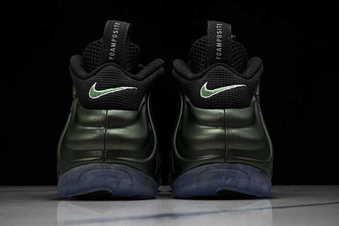 Nike Air Foamposite Pro Pine Green HF0794-300