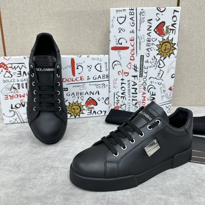 D.G. Sneakers DG210-225