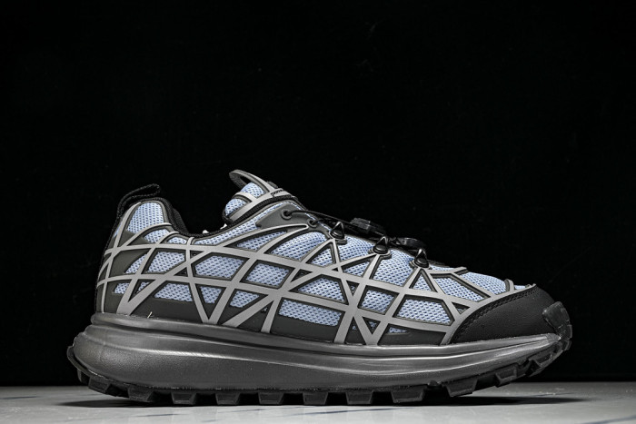 D10R B31 SNEAKERS B31006