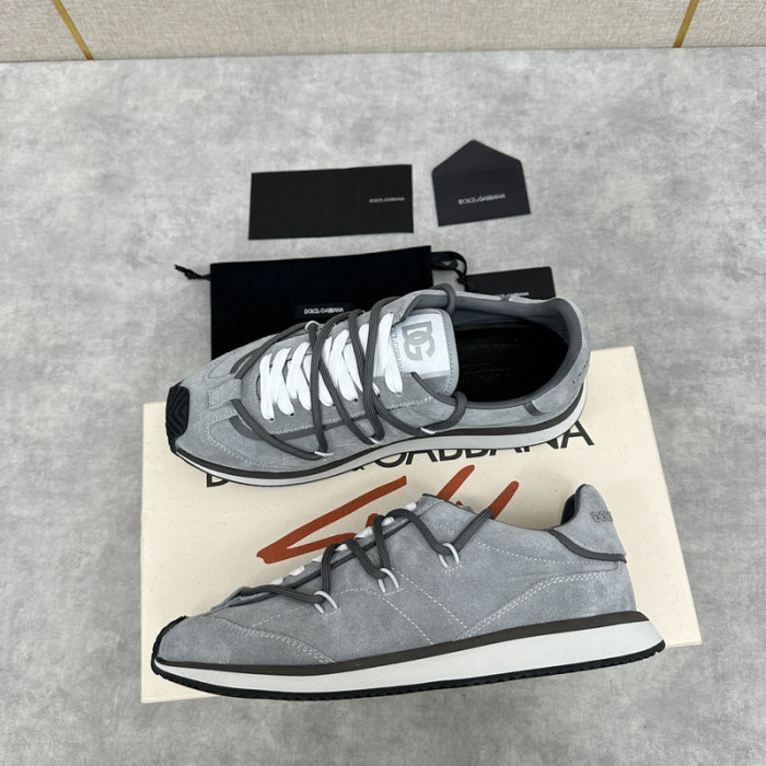 D.G. Sneakers DG210-212